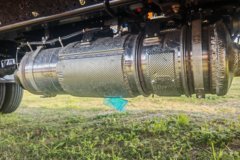 东风商用车 天锦KR PLUS 2025款 7.5L柴油 350马力 4X2 法士特10档 高顶双卧 6.8米仓栅式载货车