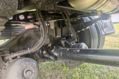 东风商用车 天锦KR PLUS 2025款 7.5L柴油 350马力 4X2 法士特10档 高顶双卧 6.8米仓栅式载货车