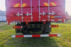 东风商用车 天锦KR PLUS 2025款 7.5L柴油 350马力 4X2 法士特10档 高顶双卧 6.8米仓栅式载货车