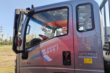 ����HOWOͳ˧ 3L���� 170���� 8�� 5.2���Ű������ῨͼƬ