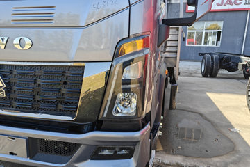 ����HOWOͳ˧ 3L���� 170���� 8�� 5.2���Ű������ῨͼƬ