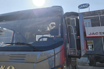 ����HOWOͳ˧ 3L���� 170���� 8�� 5.2���Ű������ῨͼƬ