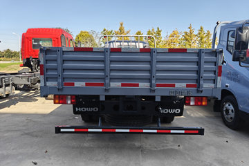 ����HOWOͳ˧ 3L���� 170���� 8�� 5.2���Ű������ῨͼƬ