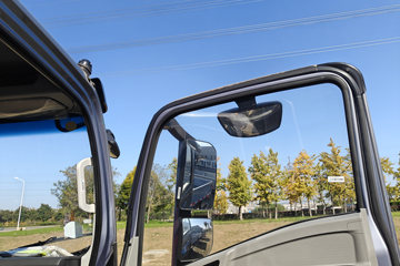 ����HOWOͳ˧ 3L���� 170���� 8�� 5.2���Ű������ῨͼƬ