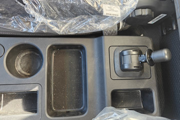 ����HOWOͳ˧ 3L���� 170���� 8�� 5.2���Ű������ῨͼƬ