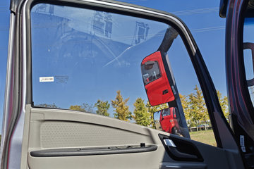 ����HOWOͳ˧ 3L���� 170���� 8�� 5.2���Ű������ῨͼƬ