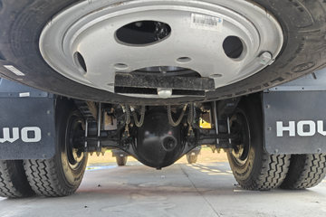 ����HOWOͳ˧ 3L���� 170���� 8�� 5.2���Ű������ῨͼƬ