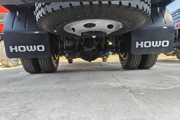 ����HOWOͳ˧ 3L���� 170���� 8�� 5.2���Ű������ῨͼƬ