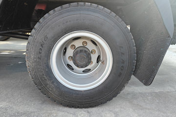 ����HOWOͳ˧ 3L���� 170���� 8�� 5.2���Ű������ῨͼƬ