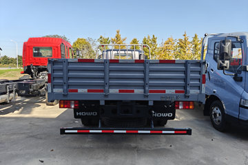 ����HOWOͳ˧ 3L���� 170���� 8�� 5.2���Ű������ῨͼƬ