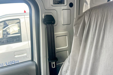 ������Խ ���� �콢�� 1.6L���� 120���� ������5�� Һɲ 3.8�׵�������΢��ͼƬ