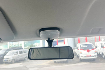 ������Խ ���� �콢�� 1.6L���� 120���� ������5�� Һɲ 3.8�׵�������΢��ͼƬ