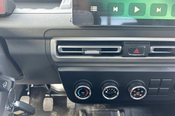 ������Խ ���� �콢�� 1.6L���� 120���� ������5�� Һɲ 3.8�׵�������΢��ͼƬ