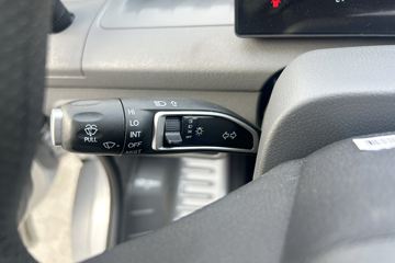 ������Խ ���� �콢�� 1.6L���� 120���� ������5�� Һɲ 3.8�׵�������΢��ͼƬ