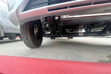 ������Խ ���� �콢�� 1.6L���� 120���� ������5�� Һɲ 3.8�׵�������΢��ͼƬ