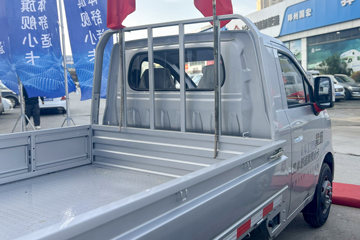 ������Խ ���� �콢�� 1.6L���� 120���� ������5�� Һɲ 3.8�׵�������΢��ͼƬ