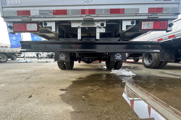 ������Խ ���� �콢�� 1.6L���� 120���� ������5�� Һɲ 3.8�׵�������΢��ͼƬ