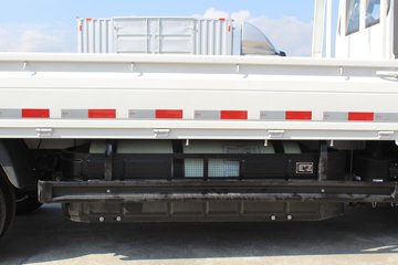 ʱ���캽S1 1.5L CNG 129���� ����6�� 4.22�׵�������С��ͼƬ