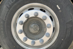 中国重汽成都商用车豪沃V9 经典版 6X4 纯电动牵引车 601kWh