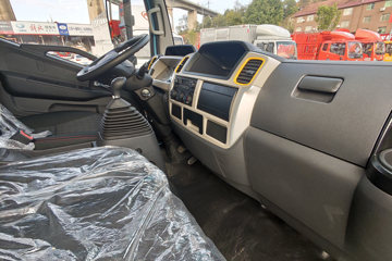 ���� ������D5 ������ 142���� 3.8�׵��Ų�դʽ�ῨͼƬ