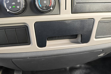 ���� ������D5 ������ 142���� 3.8�׵��Ų�դʽ�ῨͼƬ