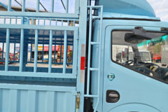 东风 多利卡D5 任吾行 142马力 3.8米单排仓栅式轻卡