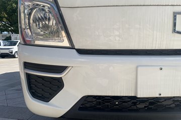 Զ�� ����F5E 2025�� ���˰� 4X2 3.82�׵��Ŵ��綯��س� ��о61.669kWhͼƬ