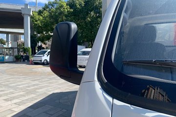 Զ�� ����F5E 2025�� ���˰� 4X2 3.82�׵��Ŵ��綯��س� ��о61.669kWhͼƬ