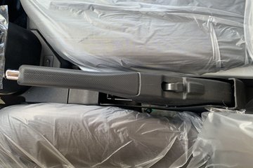 Զ�� ����F5E 2025�� ���˰� 4X2 3.82�׵��Ŵ��綯��س� ��о61.669kWhͼƬ