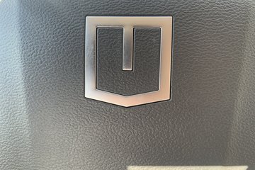 Զ�� ����F5E 2025�� ���˰� 4X2 3.82�׵��Ŵ��綯��س� ��о61.669kWhͼƬ