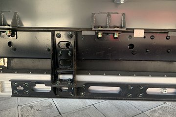 Զ�� ����F5E 2025�� ���˰� 4X2 3.82�׵��Ŵ��綯��س� ��о61.669kWhͼƬ
