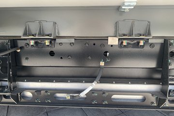 Զ�� ����F5E 2025�� ���˰� 4X2 3.82�׵��Ŵ��綯��س� ��о61.669kWhͼƬ