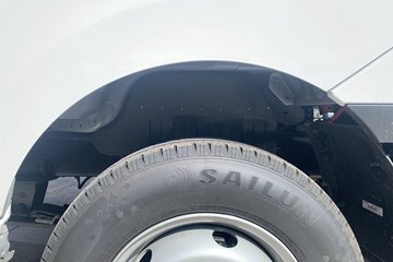 Զ�� ����F5E 2025�� ���˰� 4X2 3.82�׵��Ŵ��綯��س� ��о61.669kWhͼƬ
