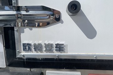 Զ�� ����F5E 2025�� ���˰� 4X2 3.82�׵��Ŵ��綯��س� ��о61.669kWhͼƬ