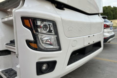 广汽领程T7 标载版 6X4 纯电动牵引车 中创新航400.62kWh