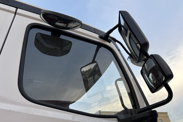 �������T7 ���ذ� 6X4 ���綯ǣ���� �д��º�400.62kWhͼƬ