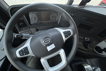 �������T7 ���ذ� 6X4 ���綯ǣ���� �д��º�400.62kWhͼƬ