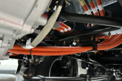 广汽领程T7 标载版 6X4 纯电动牵引车 中创新航400.62kWh