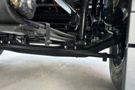 广汽T7&nbsp;电动牵引车底盘图片