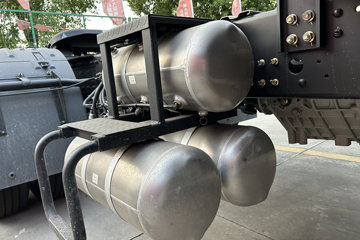 �������T7 ���ذ� 6X4 ���綯ǣ���� �д��º�400.62kWhͼƬ