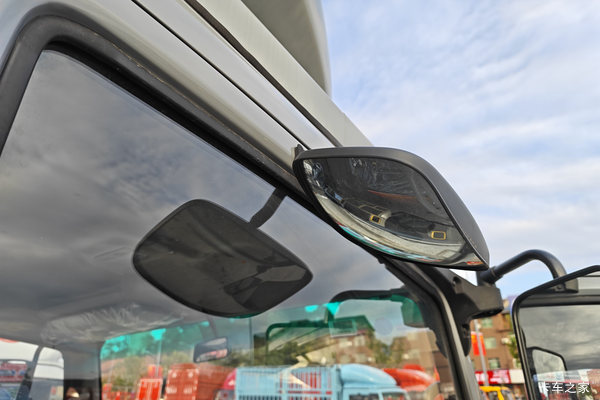 上海橙睿汽车,全系多利卡新年特惠活动 上海橙睿汽车,全系多利卡新年特惠活动