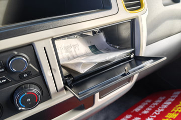 ���� ������D5 ������ 142���� 3.8�׵�����ʽ�ῨͼƬ