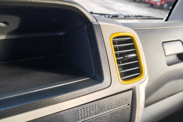 ���� ������D5 ������ 142���� 3.8�׵�����ʽ�ῨͼƬ