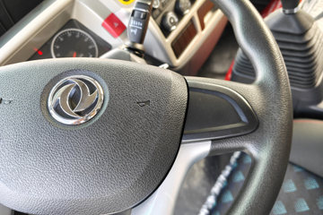 ���� ������D5 ������ 142���� 3.8�׵�����ʽ�ῨͼƬ