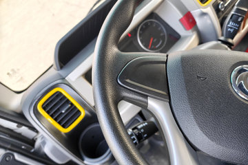 ���� ������D5 ������ 142���� 3.8�׵�����ʽ�ῨͼƬ