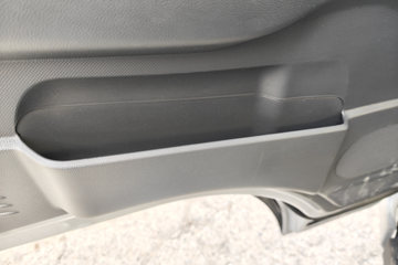 ���� ������D5 ������ 142���� 3.8�׵�����ʽ�ῨͼƬ