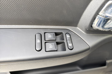 ���� ������D5 ������ 142���� 3.8�׵�����ʽ�ῨͼƬ