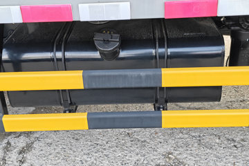 ���� ������D5 ������ 142���� 3.8�׵�����ʽ�ῨͼƬ