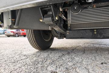 ���� ������D5 ������ 142���� 3.8�׵�����ʽ�ῨͼƬ