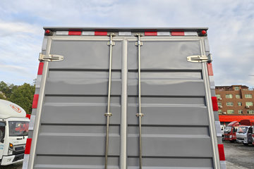 ���� ������D5 ������ 142���� 3.8�׵�����ʽ�ῨͼƬ